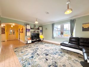 Photo 16- click for photo gallery